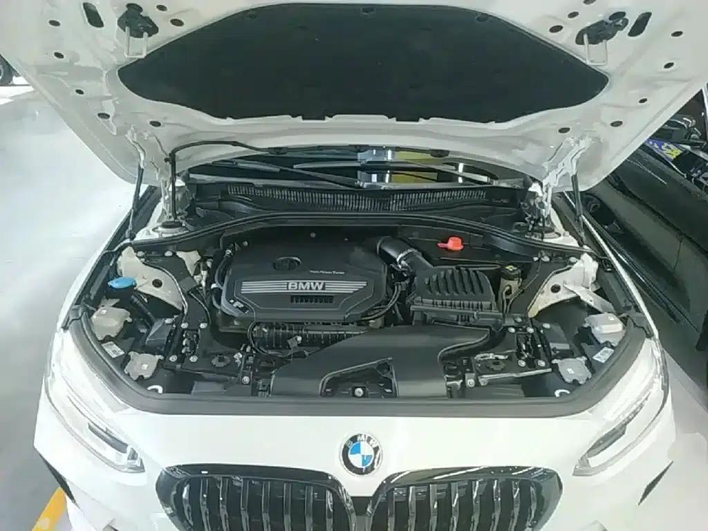 2021 BMW 1 Series 120i M Sport Shadow Edition — миниатюра 20