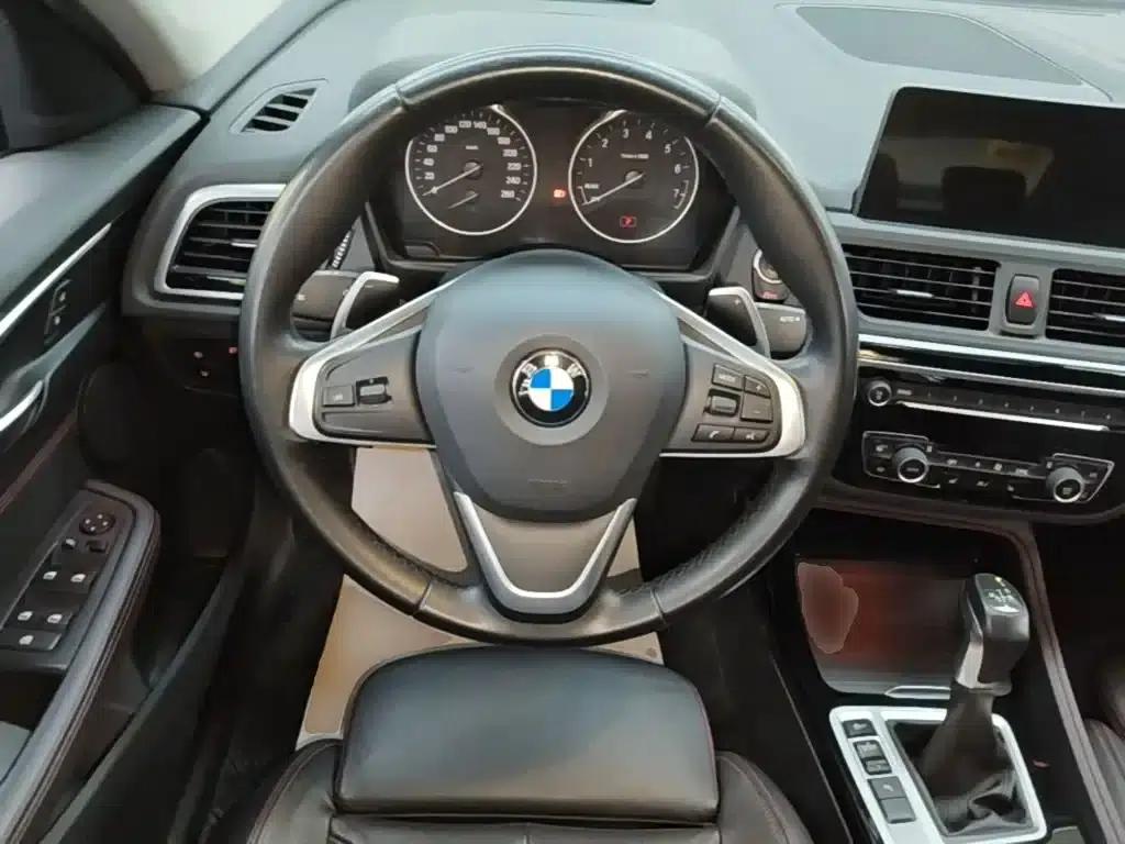 2017 BMW 1 Series 125i Sport — миниатюра 11