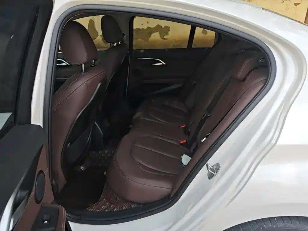 2020 BMW 1 Series 120i M Sport Package — миниатюра 17