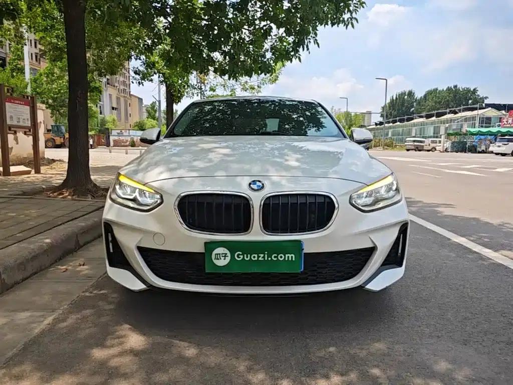 2020 BMW 1 Series 120i M Sport Package — миниатюра 3