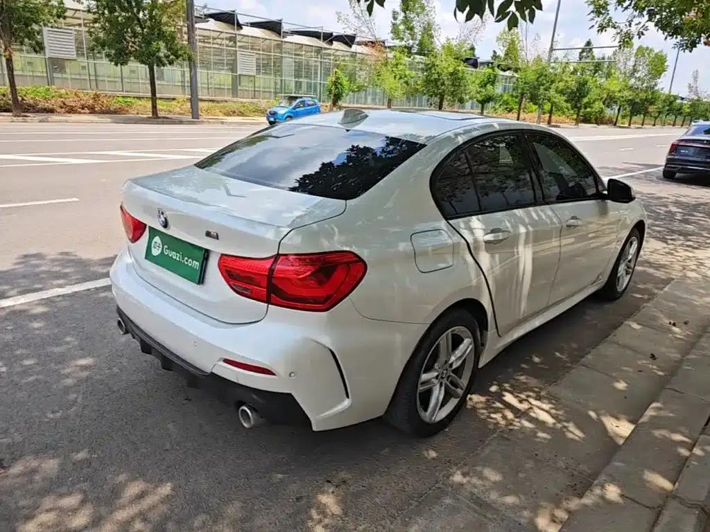2020 BMW 1 Series 120i M Sport Package — миниатюра 7