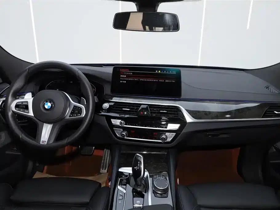 2024 BMW 6 Series GT 630i M Sport Package — миниатюра 25