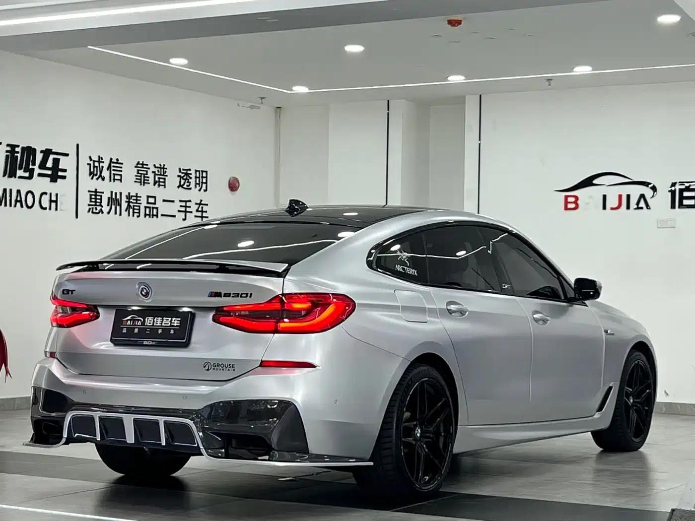 2021 BMW 6 Series GT 630i M Sport Package — миниатюра 5