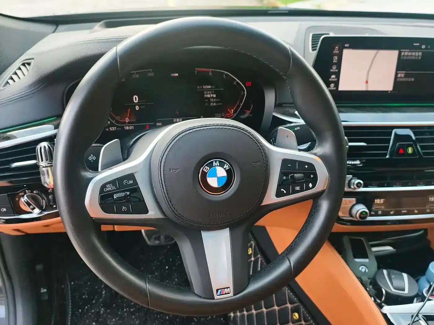 2019 BMW 6 Series GT 630i M Sport Package — миниатюра 14