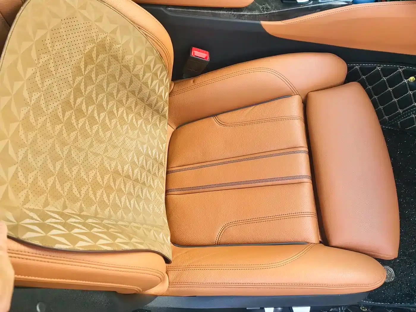 2019 BMW 6 Series GT 630i M Sport Package — миниатюра 20
