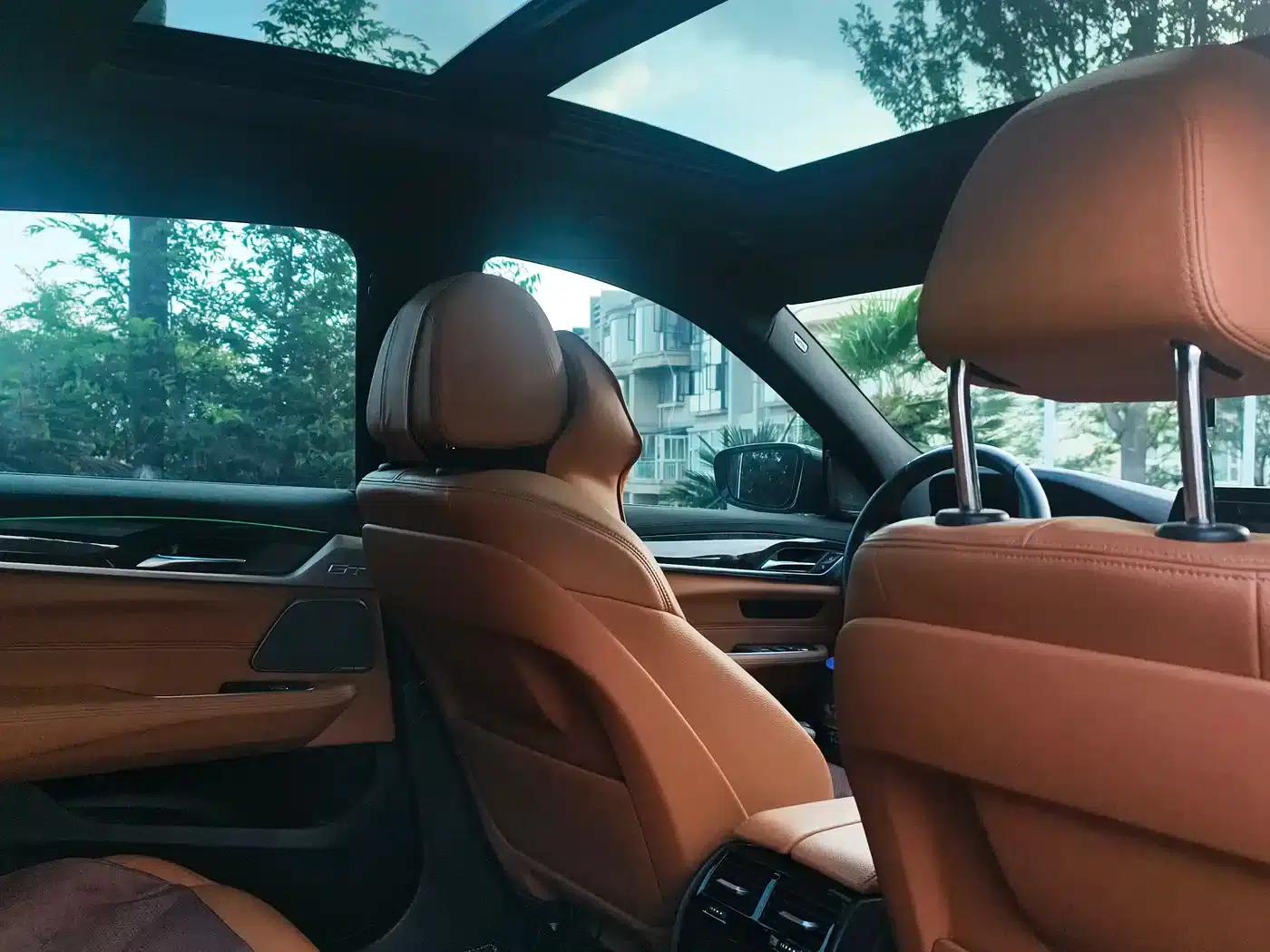 2019 BMW 6 Series GT 630i M Sport Package — миниатюра 23