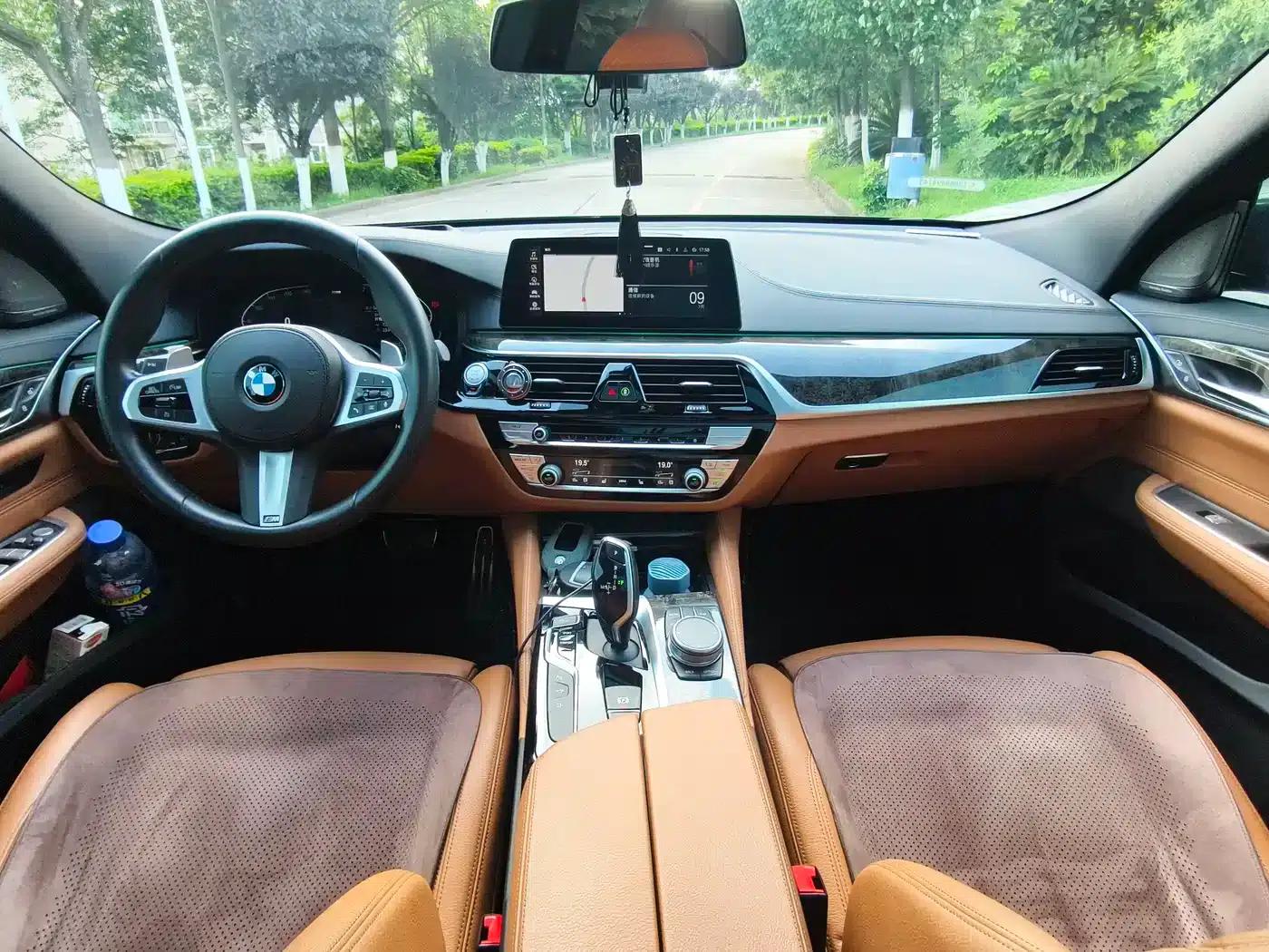 2019 BMW 6 Series GT 630i M Sport Package — миниатюра 6