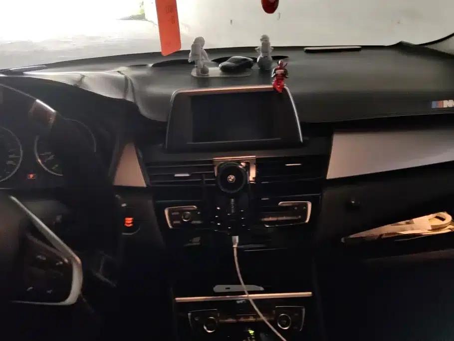 2016 BMW 2 Series Gran Tourer 218i Leading Edition — миниатюра 13