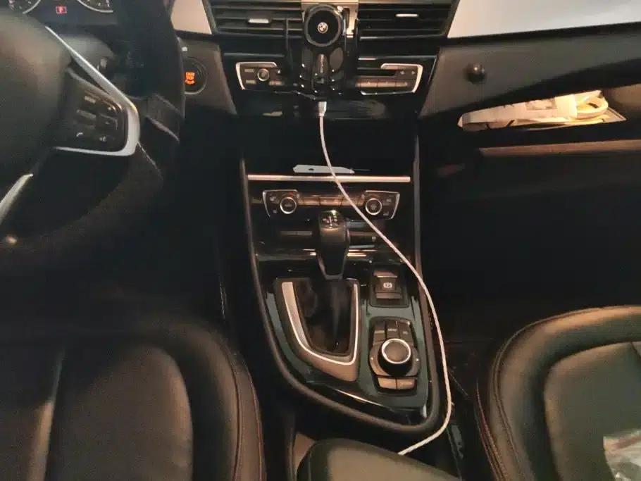 2016 BMW 2 Series Gran Tourer 218i Leading Edition — миниатюра 16