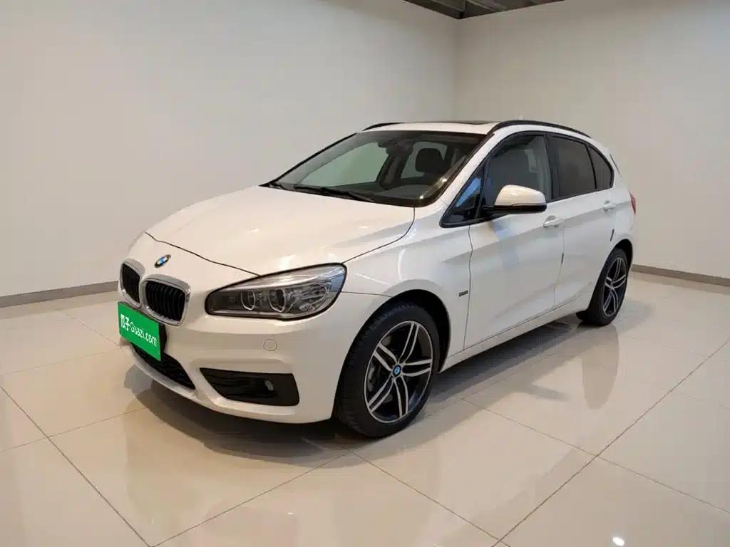 2016 BMW 2 Series Gran Tourer 218i Sport Design Package — миниатюра 1