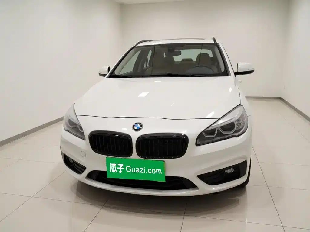 2016 BMW 2 Series Gran Tourer 218i Sport Design Package — миниатюра 3