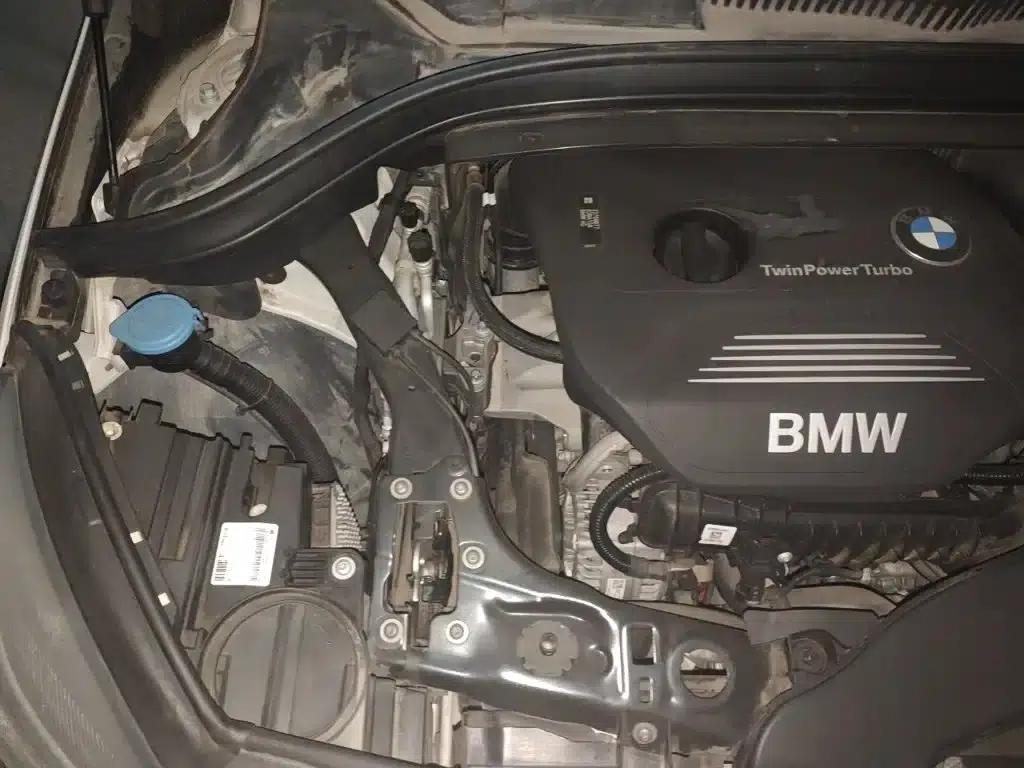 2016 BMW 2 Series Gran Tourer 218i Sport Design Package — миниатюра 23