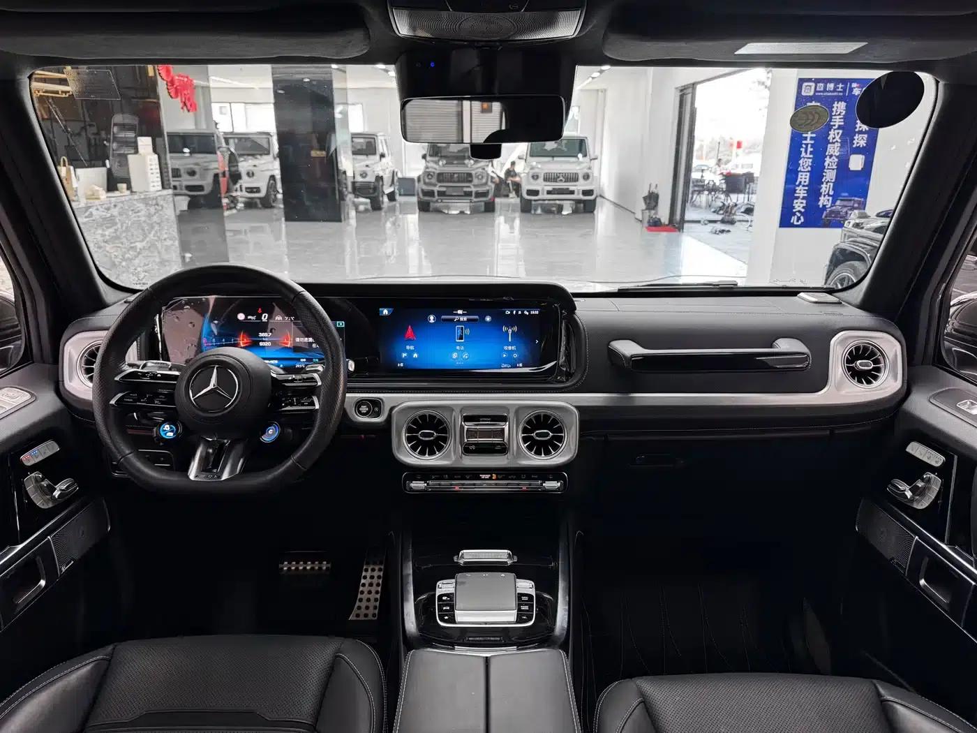 2025 Mercedes-Benz G-Class AMG 63 — миниатюра 15