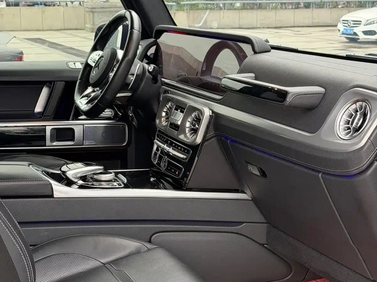 2021 Mercedes-Benz G-Class AMG 63 — миниатюра 10