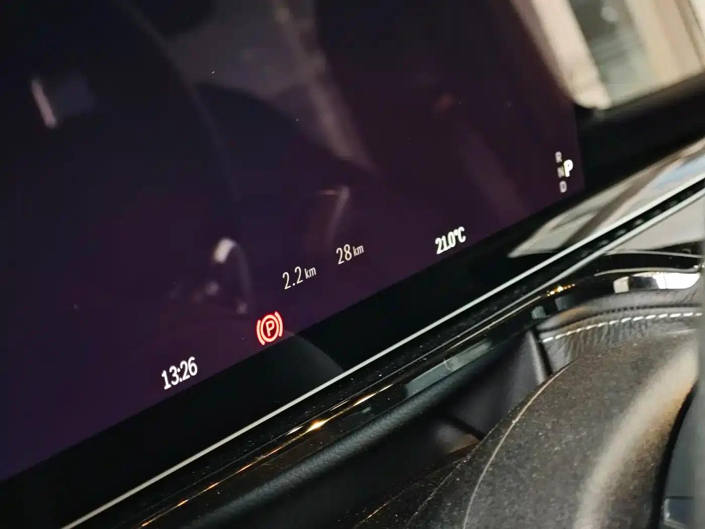 2025 Mercedes-Benz G-Class AMG 63 — миниатюра 8