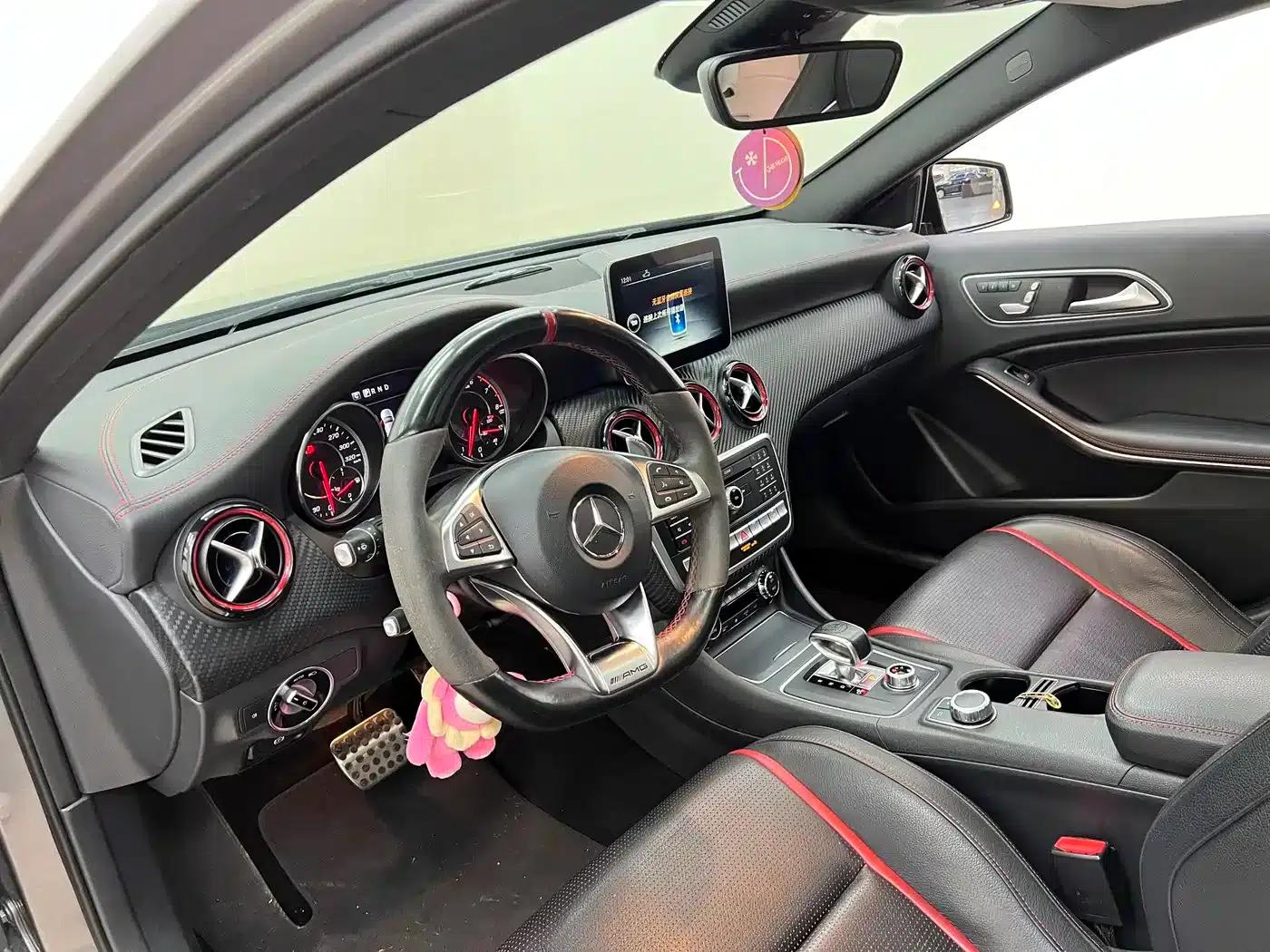 2016 Mercedes-Benz A-Class AMG (Imported) AMG A 45 4MATIC — миниатюра 16