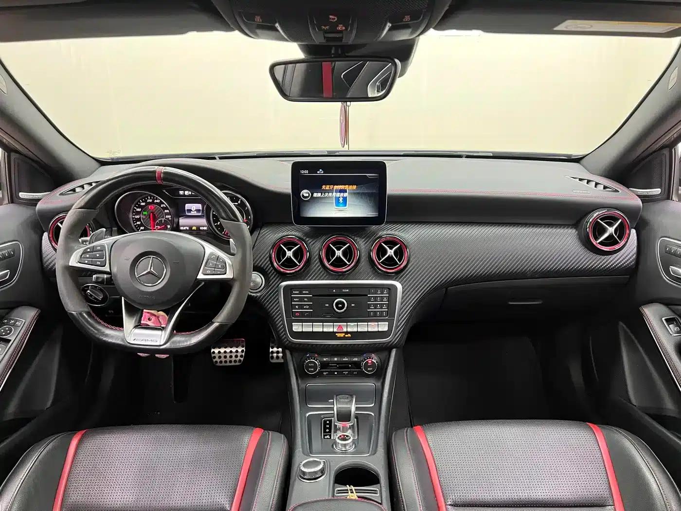 2016 Mercedes-Benz A-Class AMG (Imported) AMG A 45 4MATIC — миниатюра 22