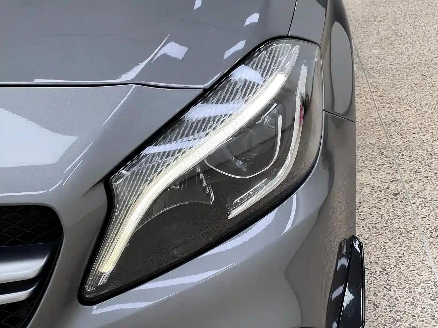 2016 Mercedes-Benz A-Class AMG (Imported) AMG A 45 4MATIC — миниатюра 8