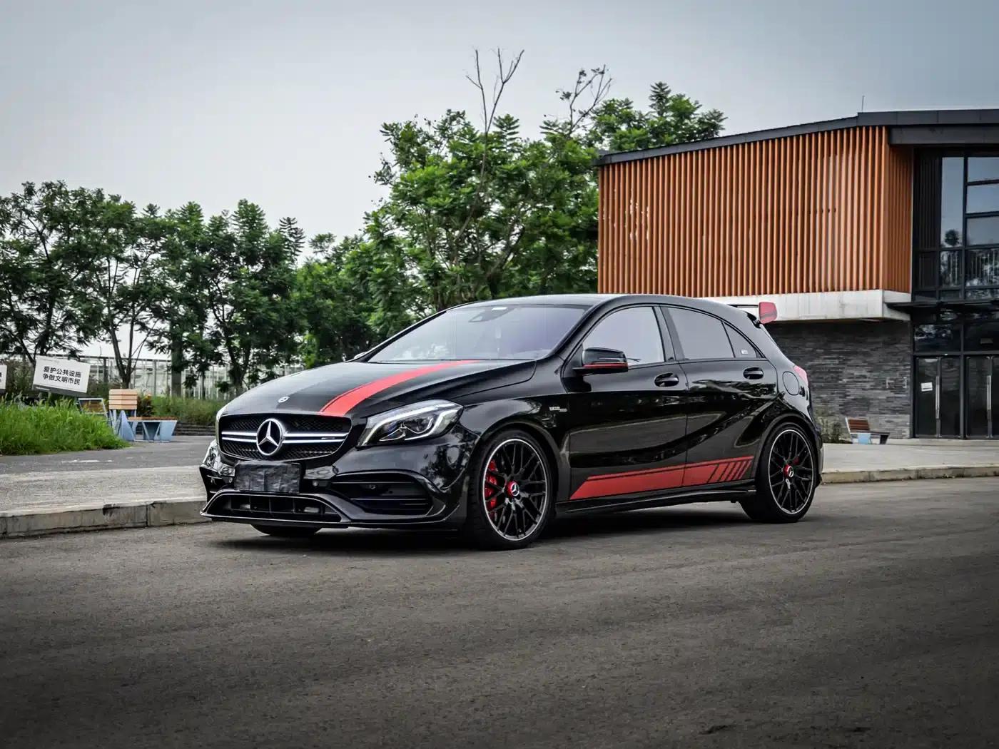 Imported 2018 Mercedes-Benz A-Class AMG A 45 4MATIC Limited Edition — миниатюра 1