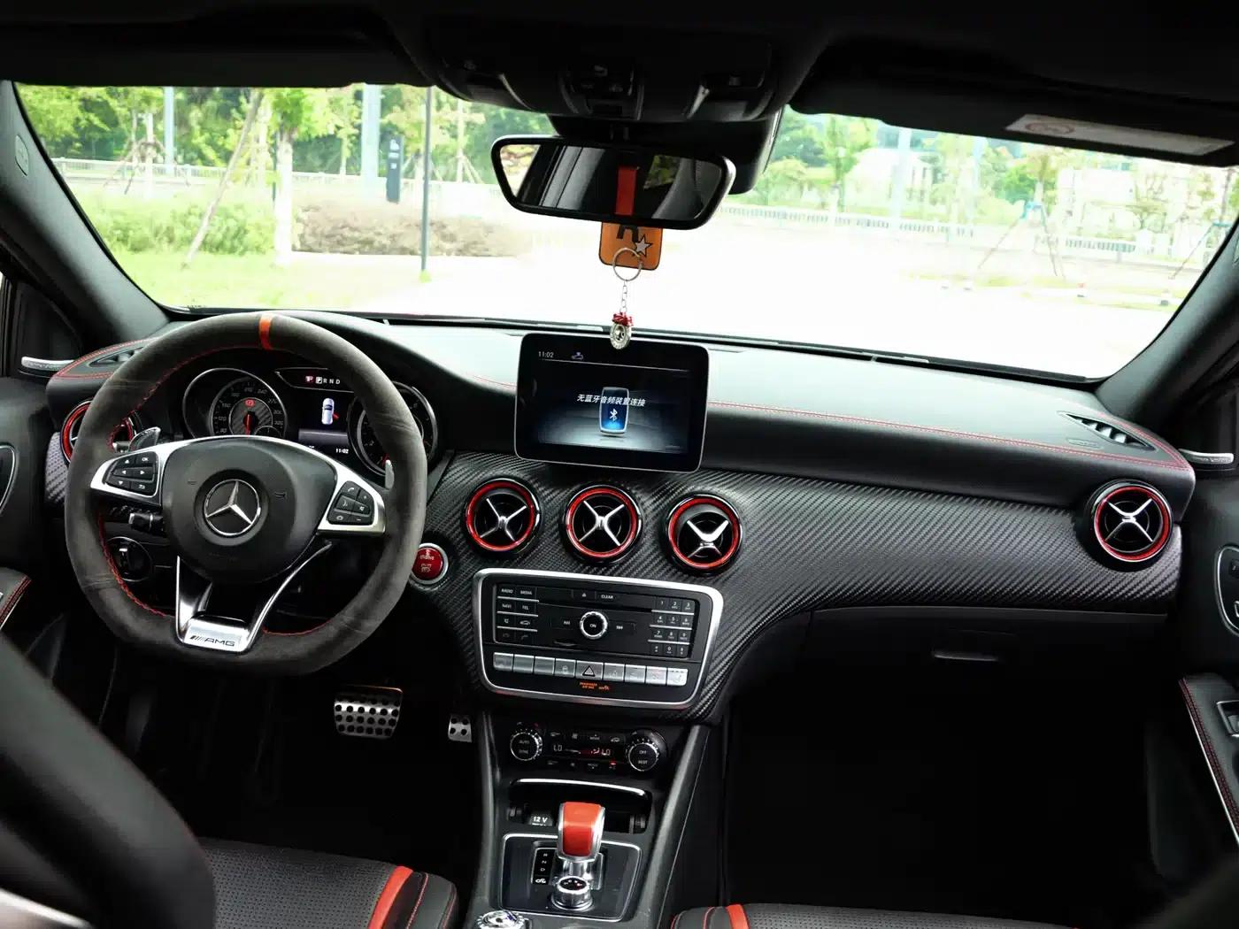 Imported 2018 Mercedes-Benz A-Class AMG A 45 4MATIC Limited Edition — миниатюра 21