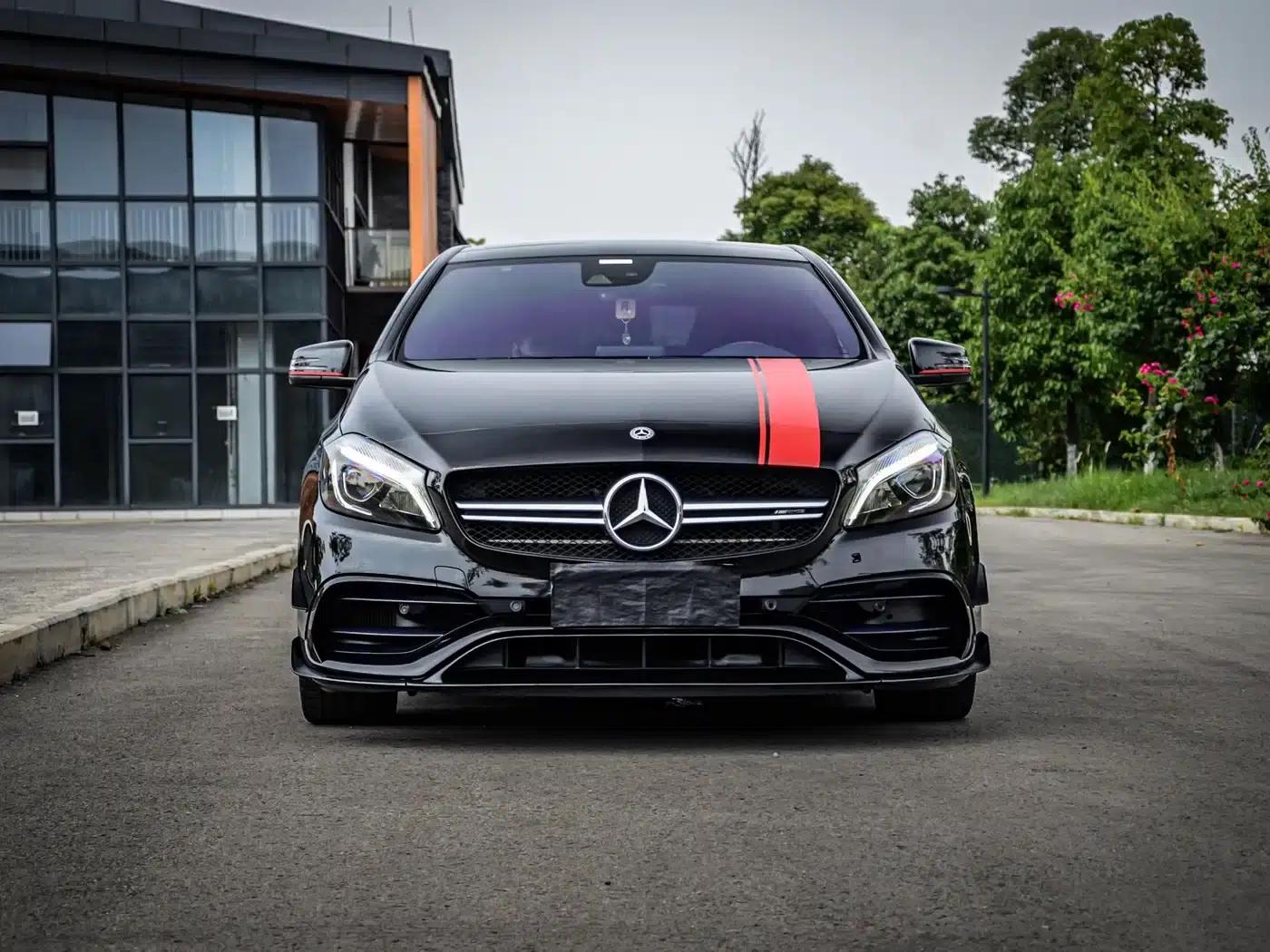 Imported 2018 Mercedes-Benz A-Class AMG A 45 4MATIC Limited Edition — миниатюра 23