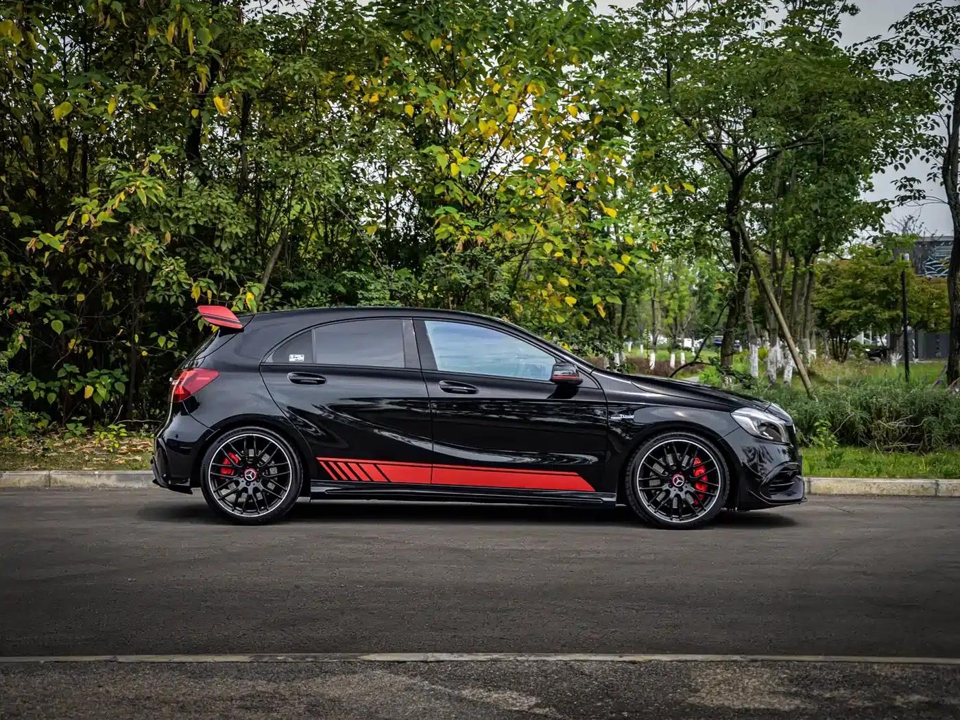Imported 2018 Mercedes-Benz A-Class AMG A 45 4MATIC Limited Edition — миниатюра 10