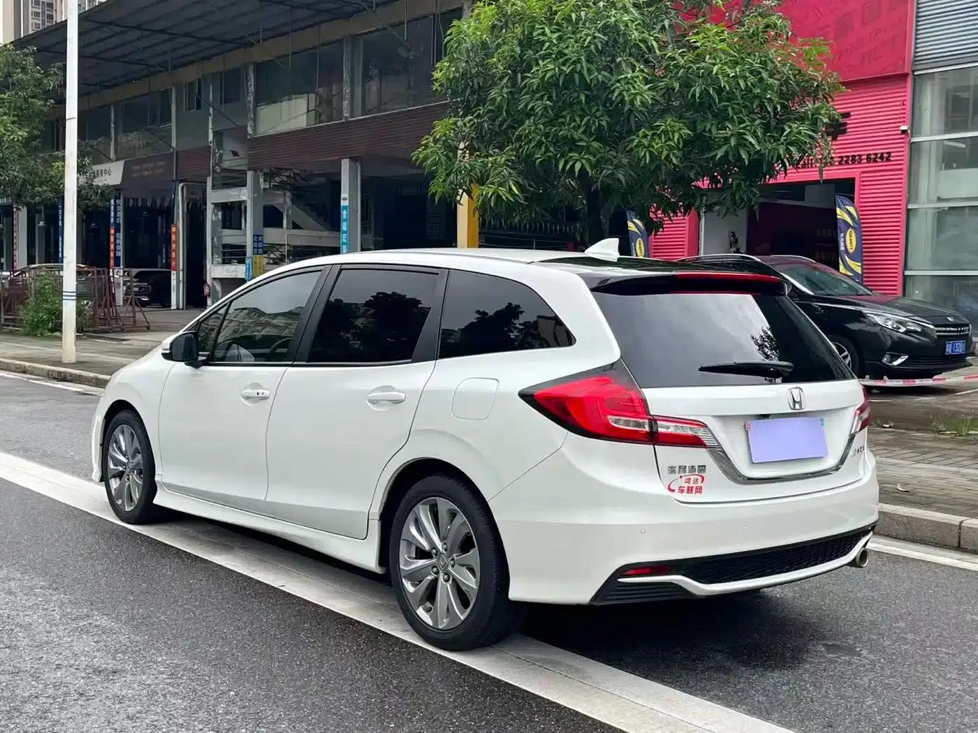 Jade 2017 1.8L Automatic Comfort Edition 5-seater — миниатюра 6