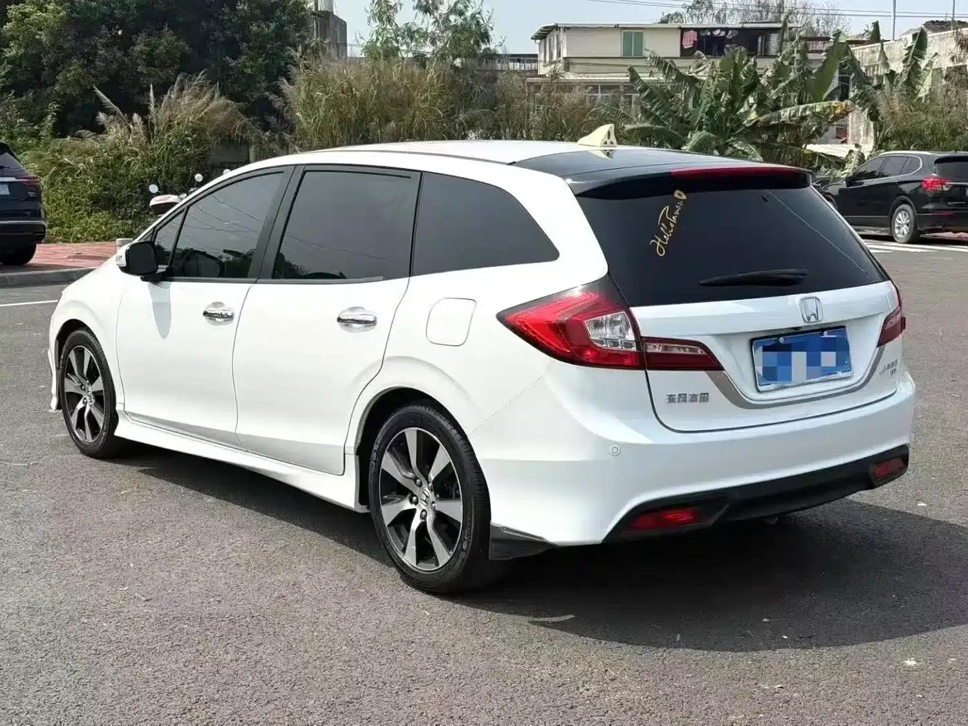 Jade 2014 1.8L CVT Luxury Premium Edition 5-seater — миниатюра 7
