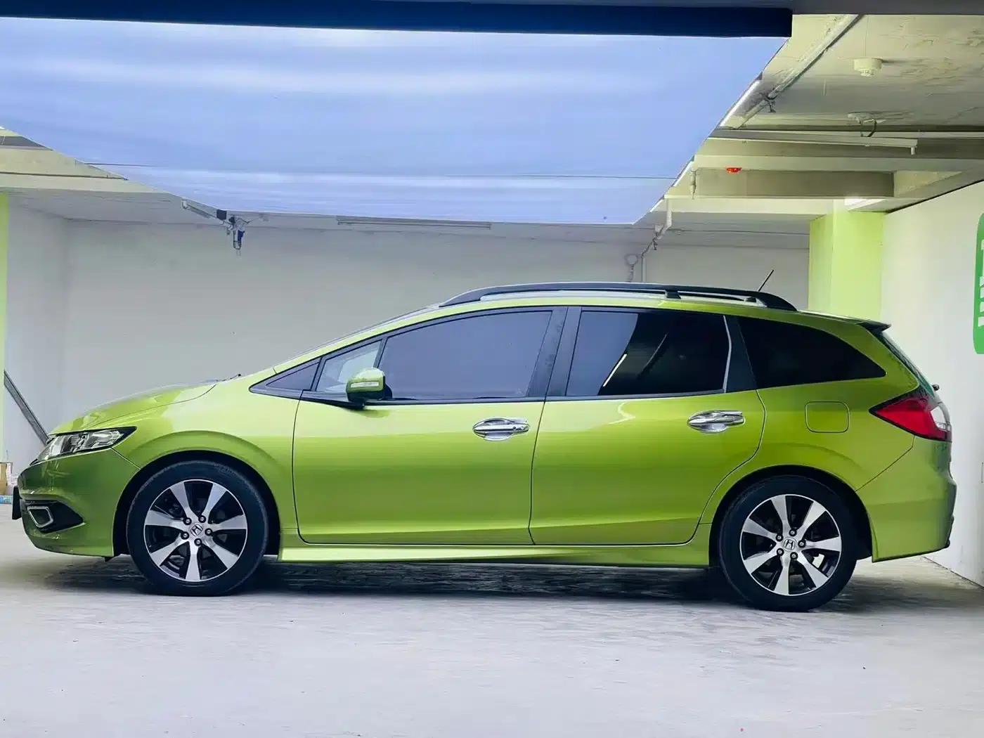 Jade 2013 1.8L CVT Luxury Edition 5-seater — миниатюра 4
