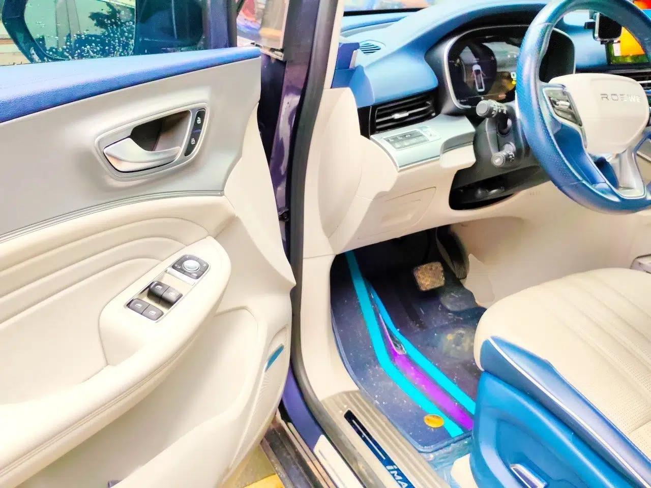 Roewe iMAX8 2022 400TGI Celebration Edition — миниатюра 16
