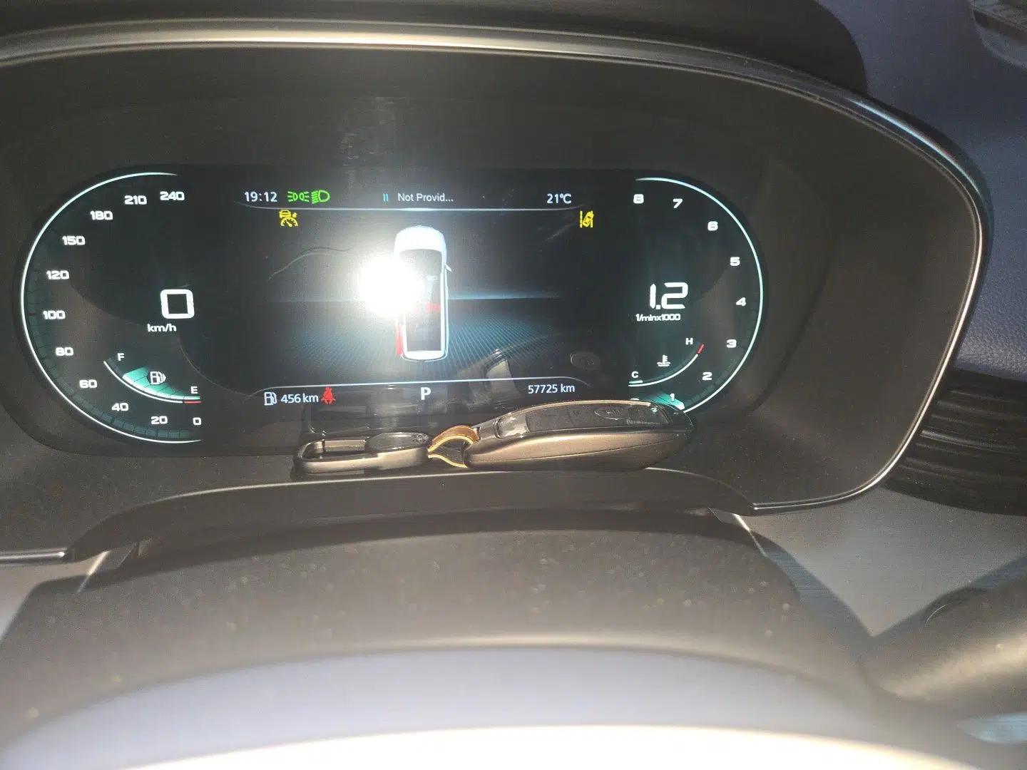 Roewe iMAX8 2021 400TGI Supreme Series Prestige Edition — миниатюра 12
