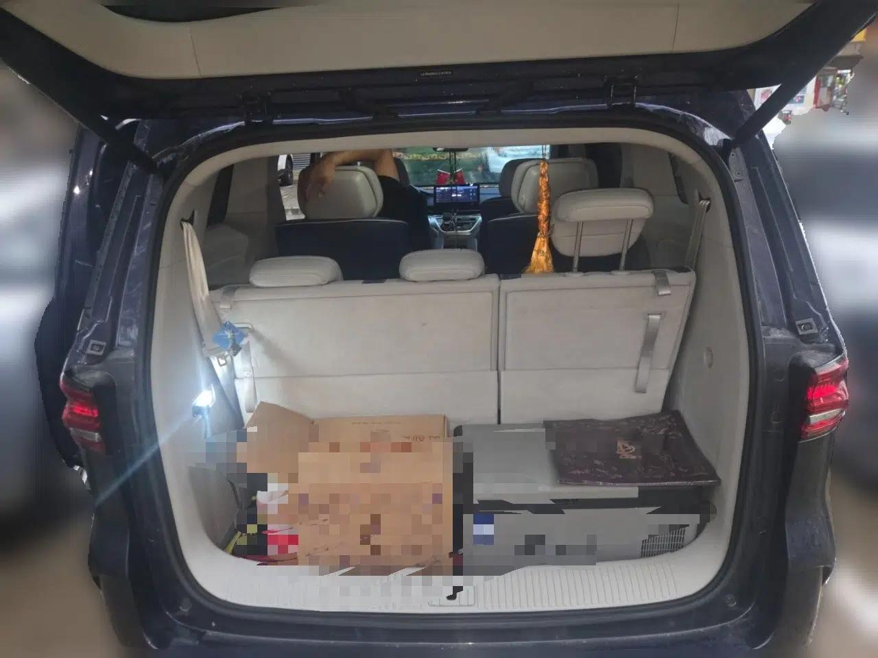 Roewe iMAX8 2021 400TGI Supreme Series Prestige Edition — миниатюра 19