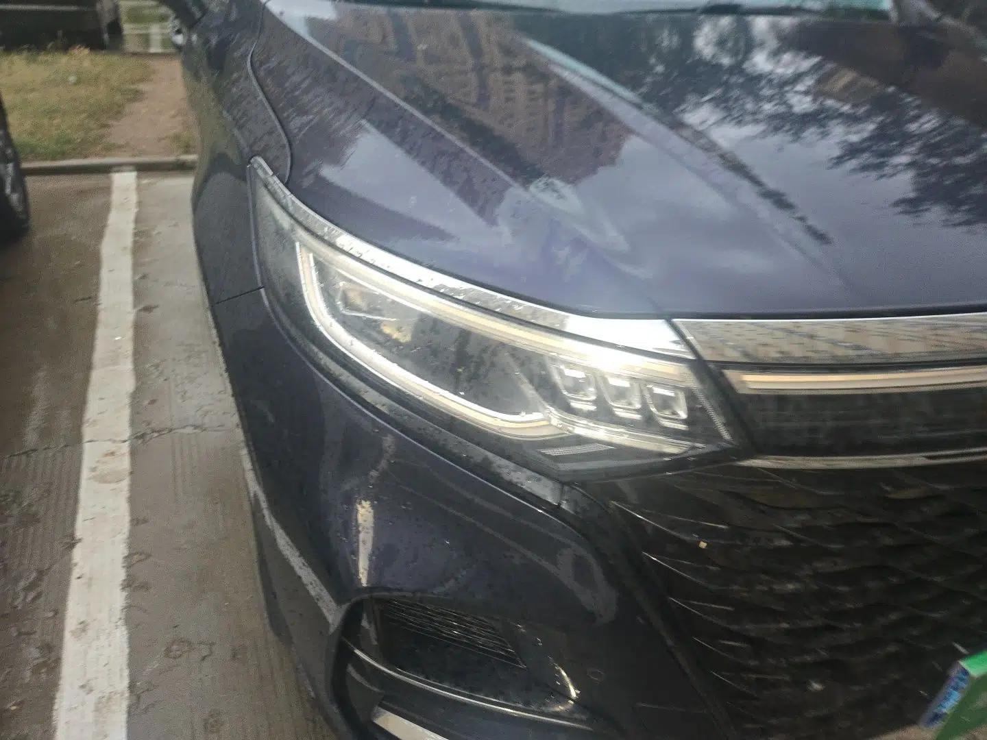 Roewe iMAX8 2021 400TGI Supreme Series Prestige Edition — миниатюра 7