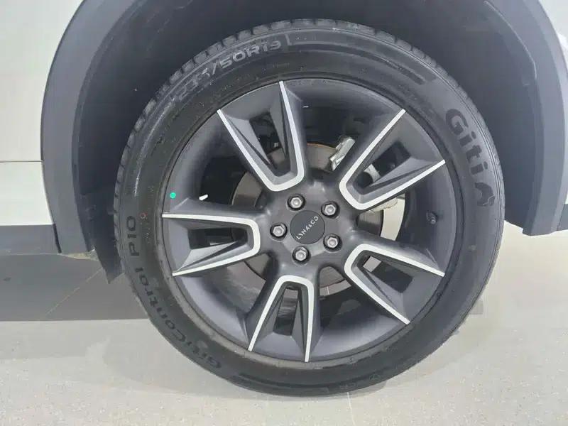 Lynk & Co 01 2025 2.0TD Two-Wheel Drive Refreshed Pro Edition — миниатюра 6