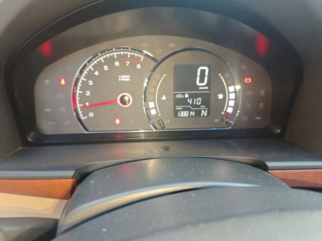 Roewe 350 2014 1.5L Automatic Xunyue Version — миниатюра 12
