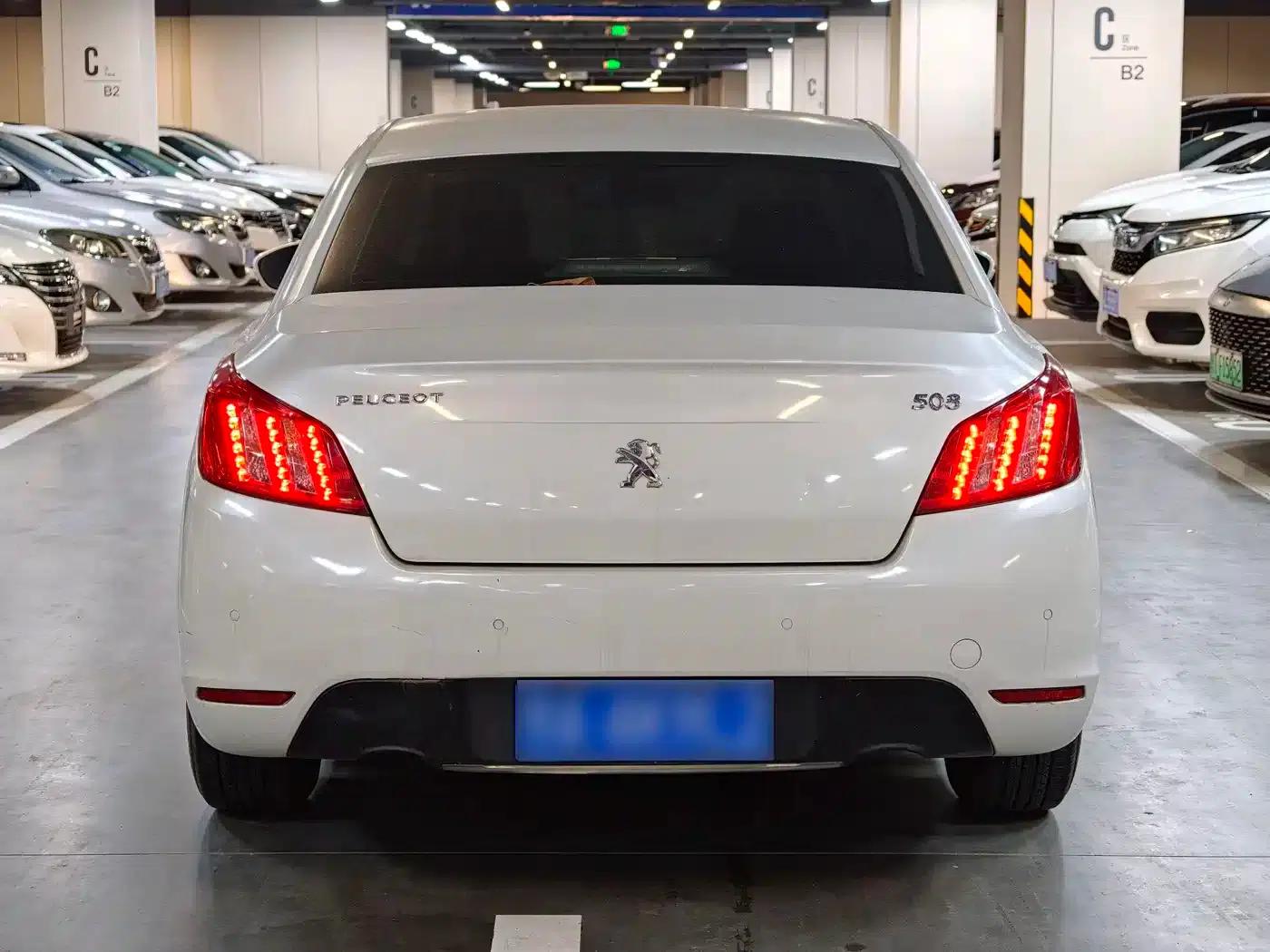 Peugeot 508 2013 2.0L 2nd Anniversary Edition with Automatic Sunroof Classic Version — миниатюра 9