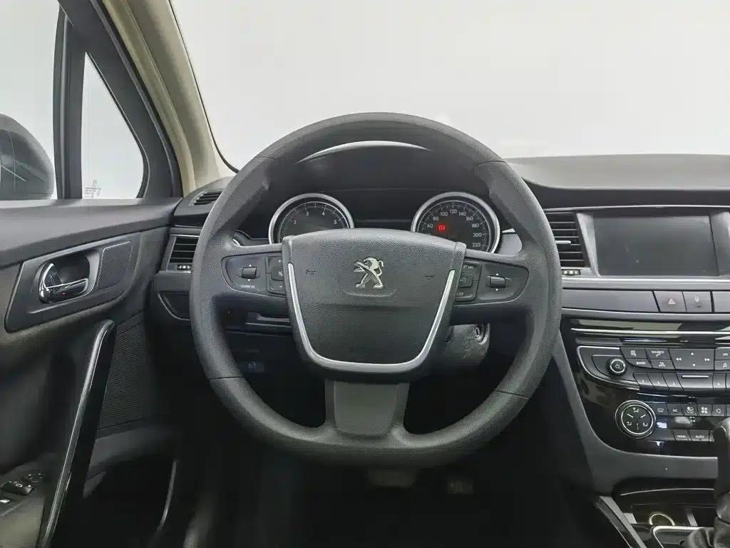 Peugeot 508 2015 1.6THP Automatic Elegance Edition — миниатюра 11