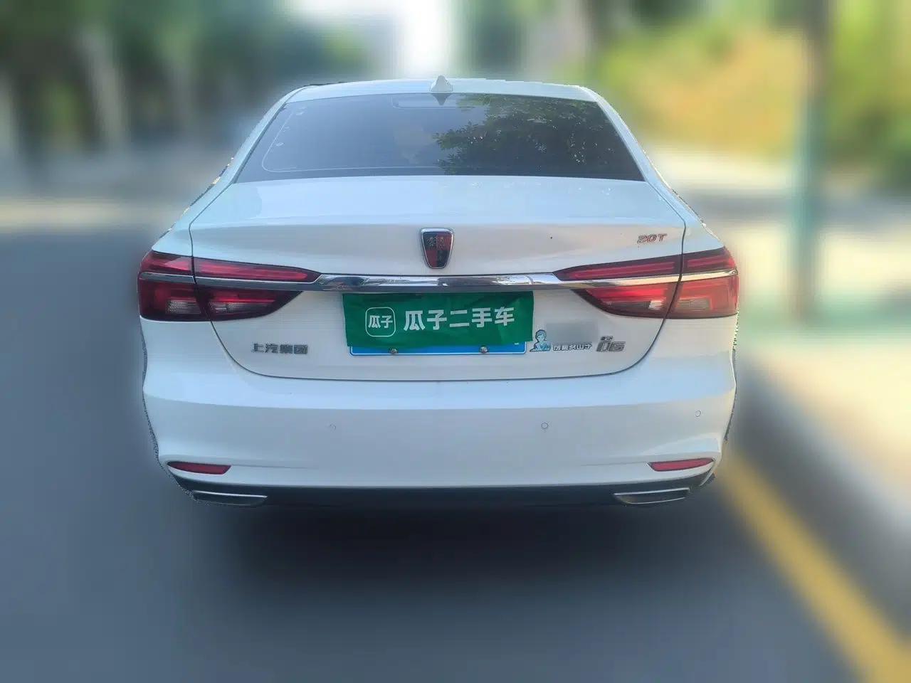 Roewe i6 2018 20T Automatic Internet Smart Edition — миниатюра 5