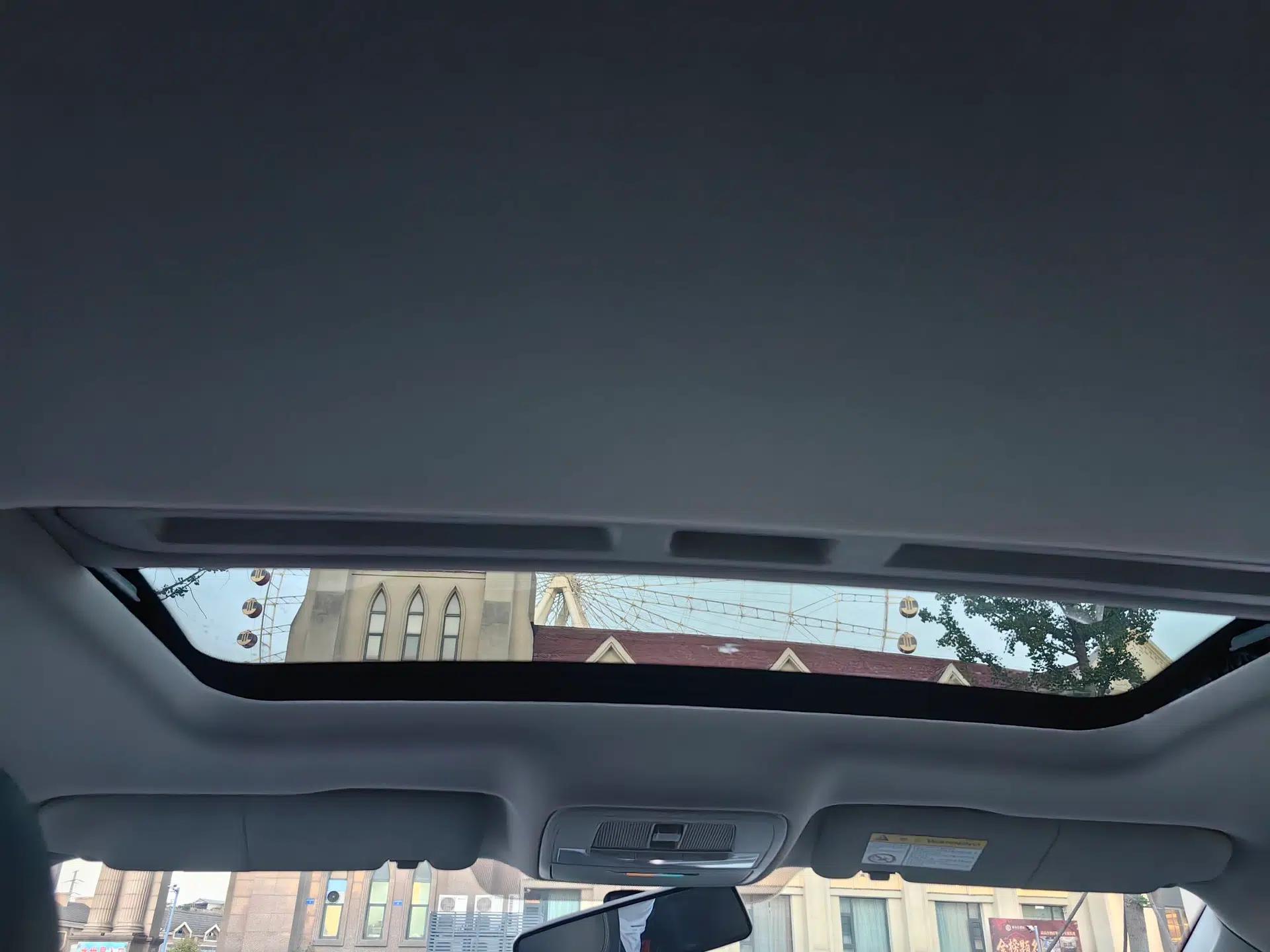 Roewe i6 2019 PLUS 1.6L CVT 4G Connected Flagship Deluxe Edition — миниатюра 19