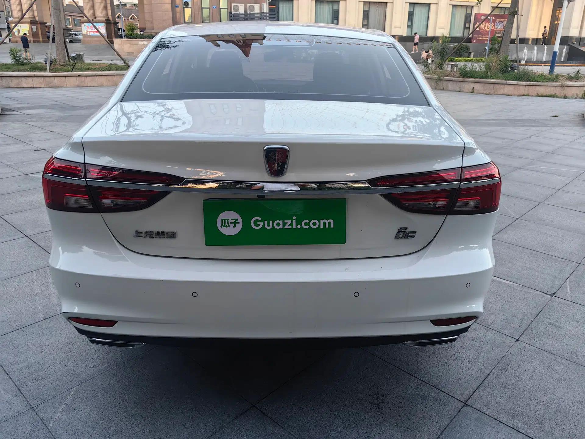Roewe i6 2019 PLUS 1.6L CVT 4G Connected Flagship Deluxe Edition — миниатюра 6