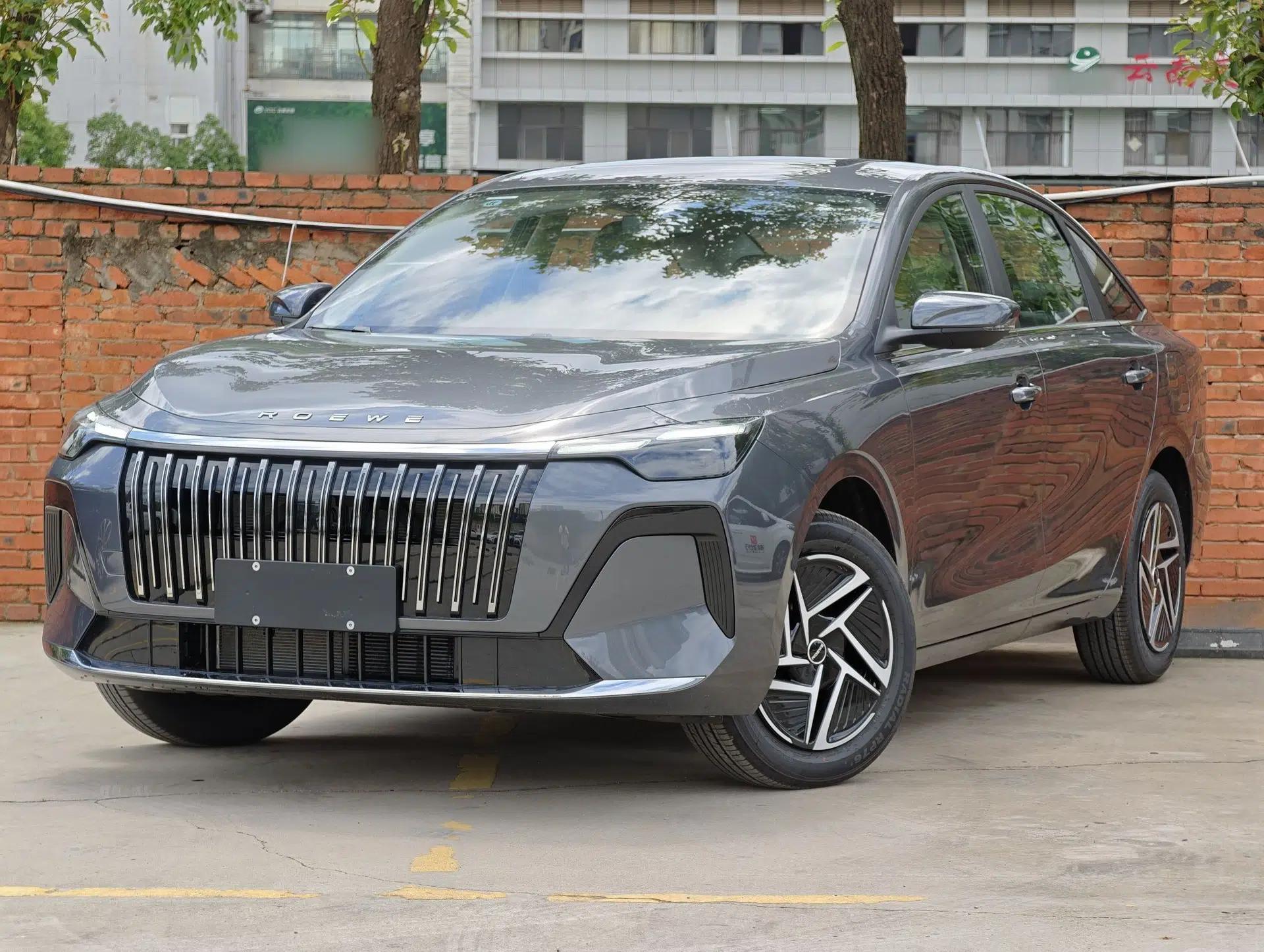 Roewe i6 2026 Model 1.5L Changjiu Edition — миниатюра 1