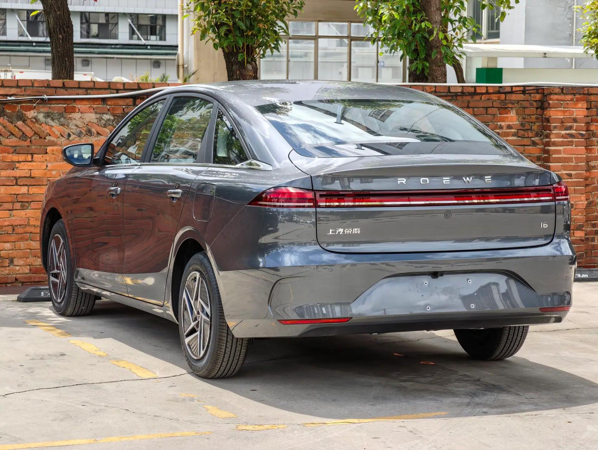 Roewe i6 2026 Model 1.5L Changjiu Edition — миниатюра 6