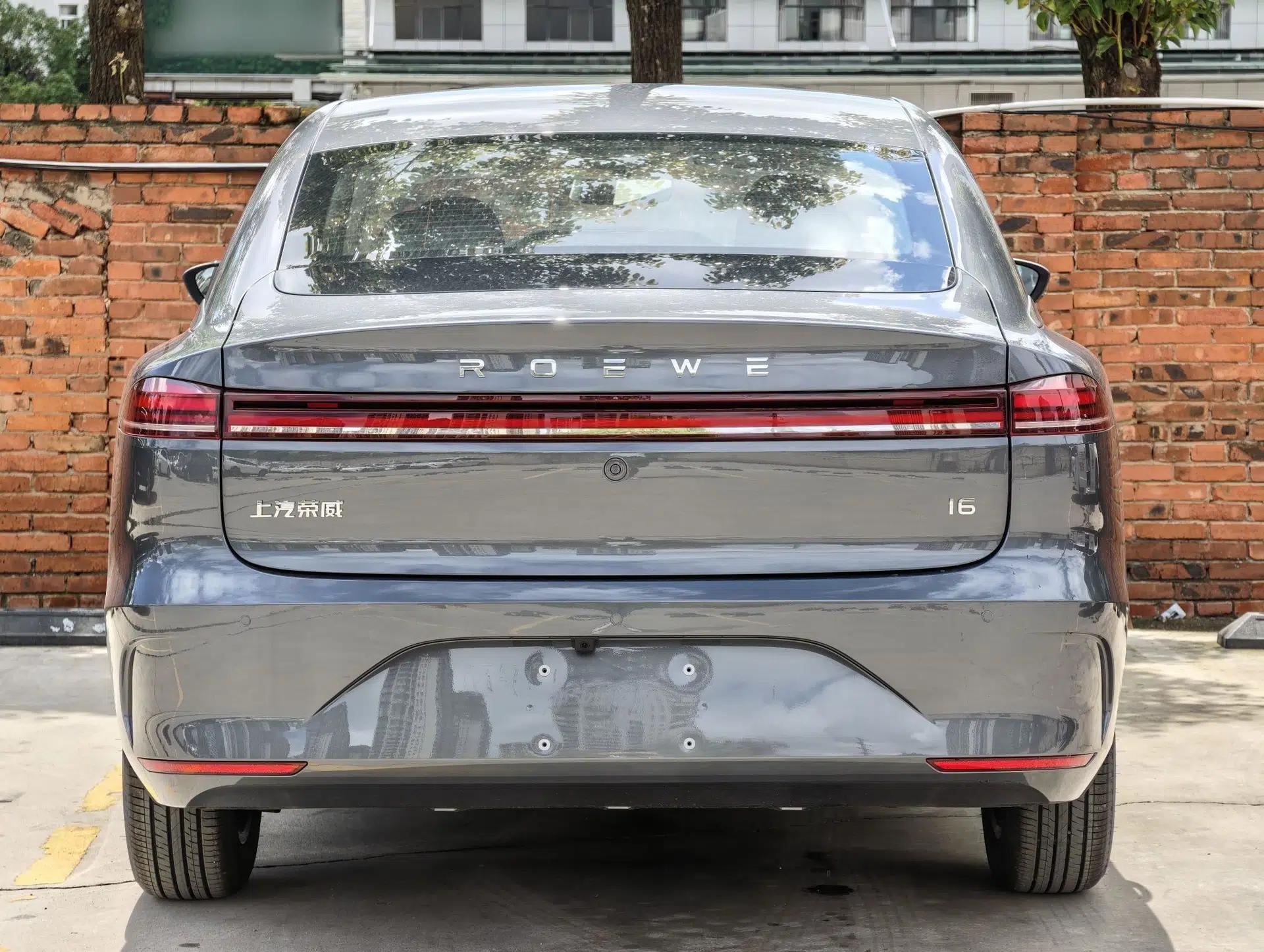 Roewe i6 2026 Model 1.5L Changjiu Edition — миниатюра 7