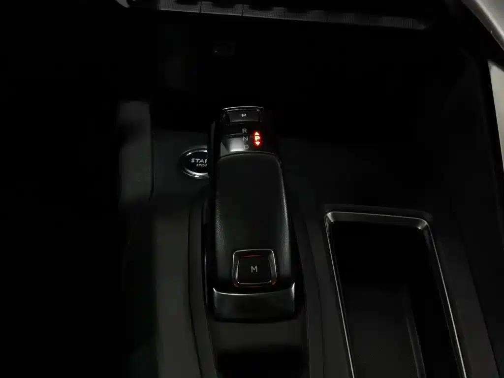 Peugeot 4008 2018 350THP Elite Edition — миниатюра 13
