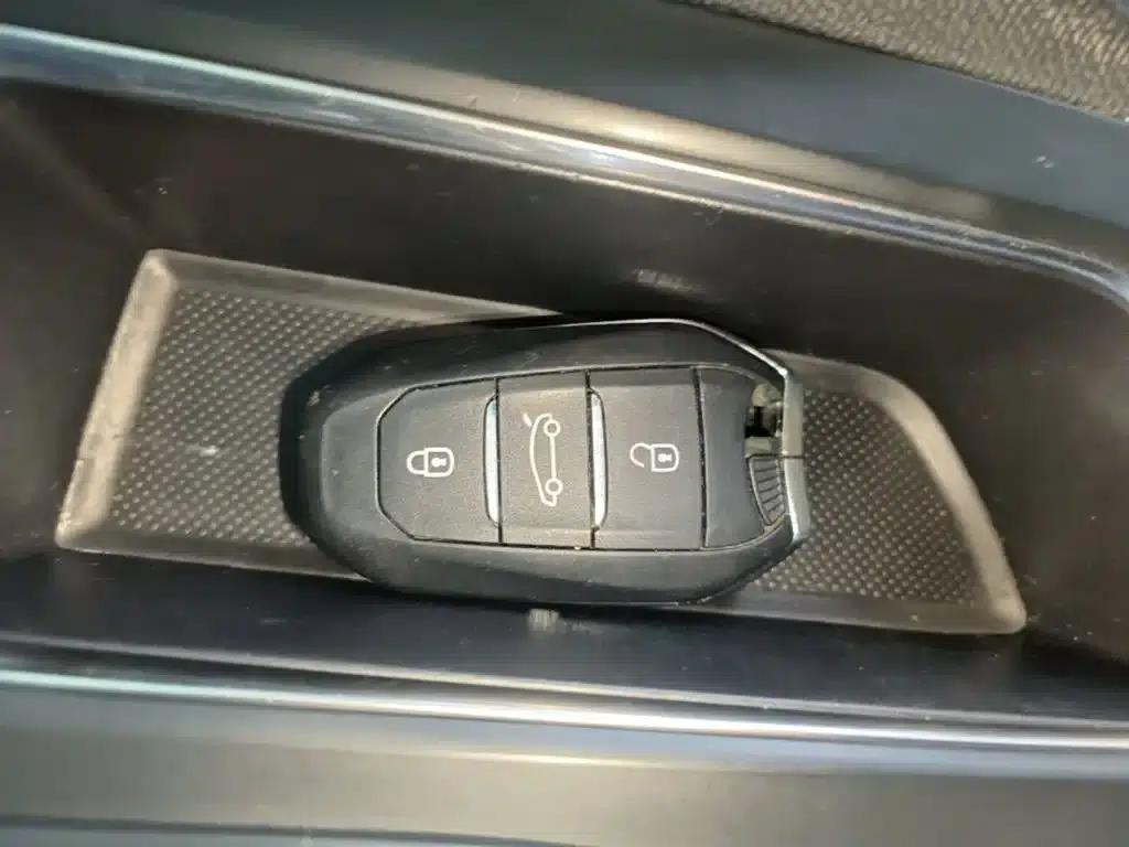 Peugeot 4008 2018 350THP Elite Edition — миниатюра 9