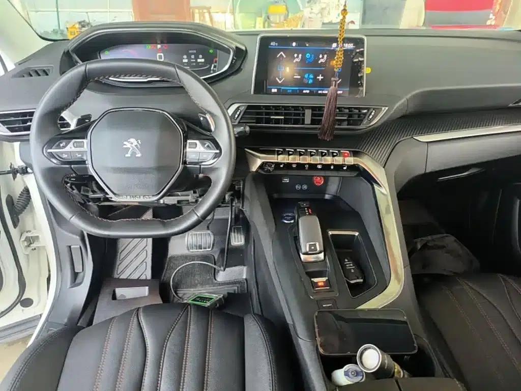 Peugeot 4008 2018 350THP Elite Edition — миниатюра 10