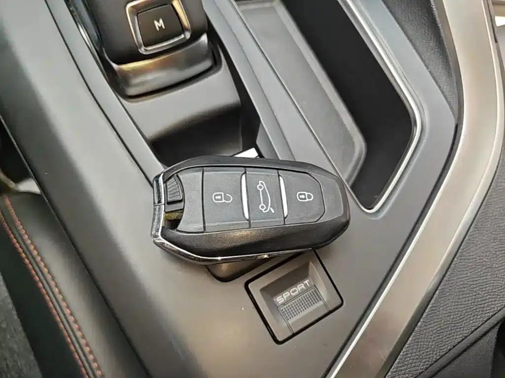 Peugeot 4008 2018 350THP Elite Edition — миниатюра 9