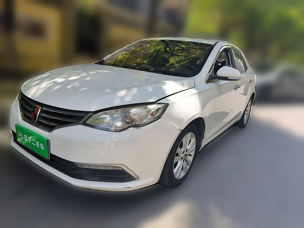 Roewe 360 2015 1.5L Manual Luxury Edition — миниатюра 1