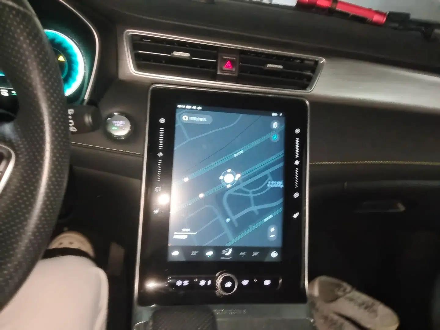 Roewe RX5 New Energy 2020 ePLUS National Trend Ronglin Luxury Edition — миниатюра 13
