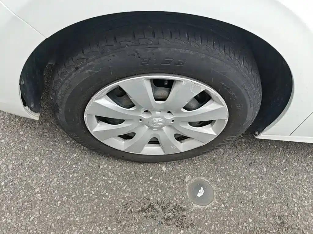 Peugeot 301 2018 1.6L Manual Comfort Edition — миниатюра 23